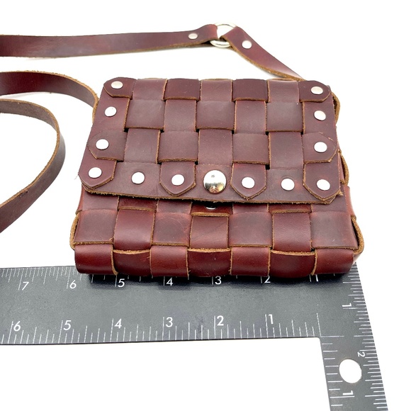 Crossbody Leather Cassette Weave Style Bag Handcrafted Jay Farmer, Small - Picture 11 of 12